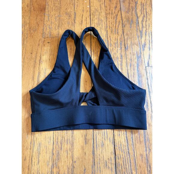 Fabletics Sports Bra Womens Small Black Ribbed Keyhole High Neck Crossback - Picture 2 of 3
